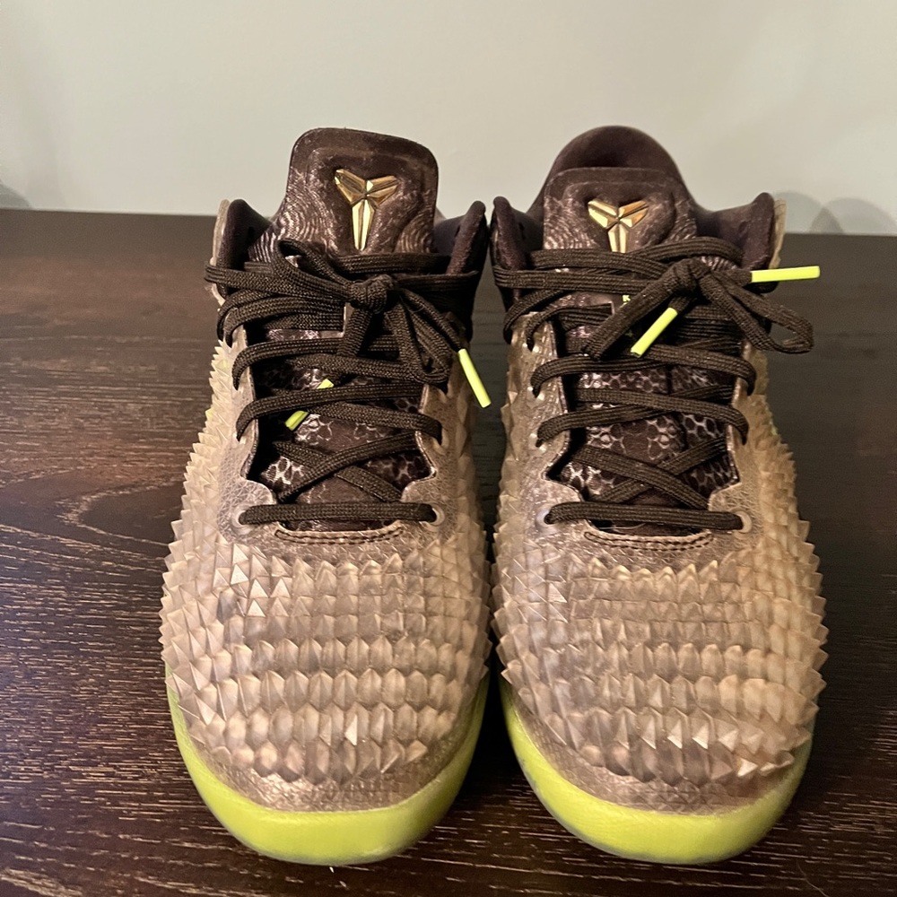 Kobe 8 Christmas